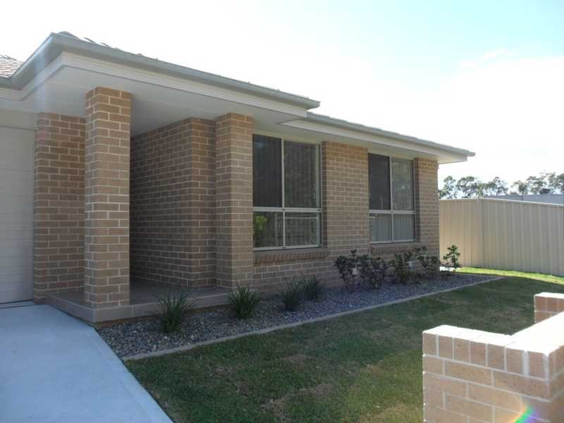 1/24 Caitlin Darcy Parkway, Port Macquarie NSW 2444