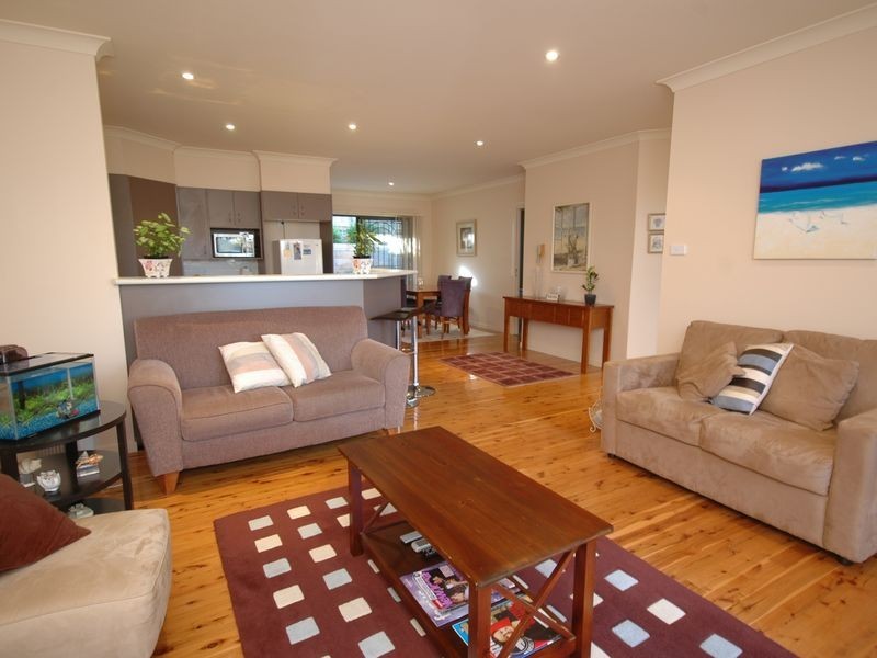 2/21 Kwinana Lane, Port Macquarie NSW 2444