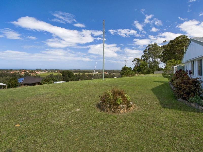 22 Yaluma Drive, Port Macquarie NSW 2444