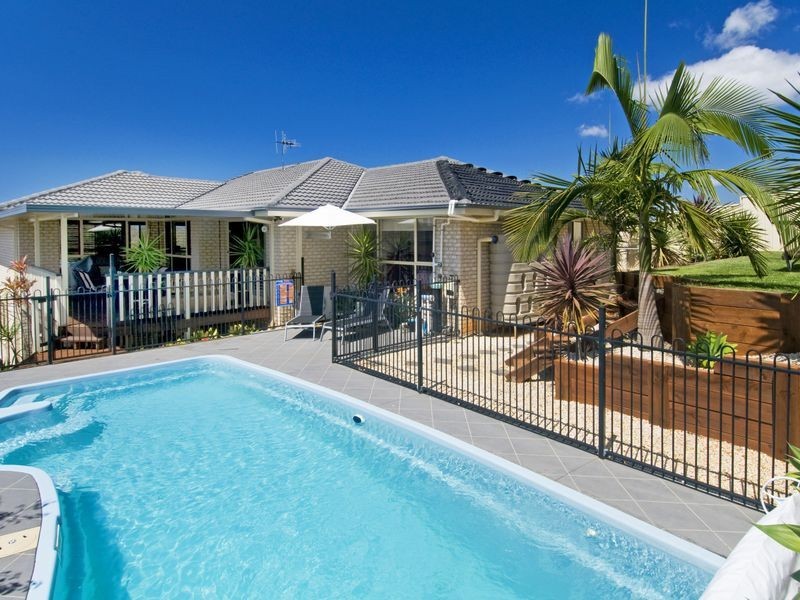 54 Crestwood Drive, Port Macquarie NSW 2444
