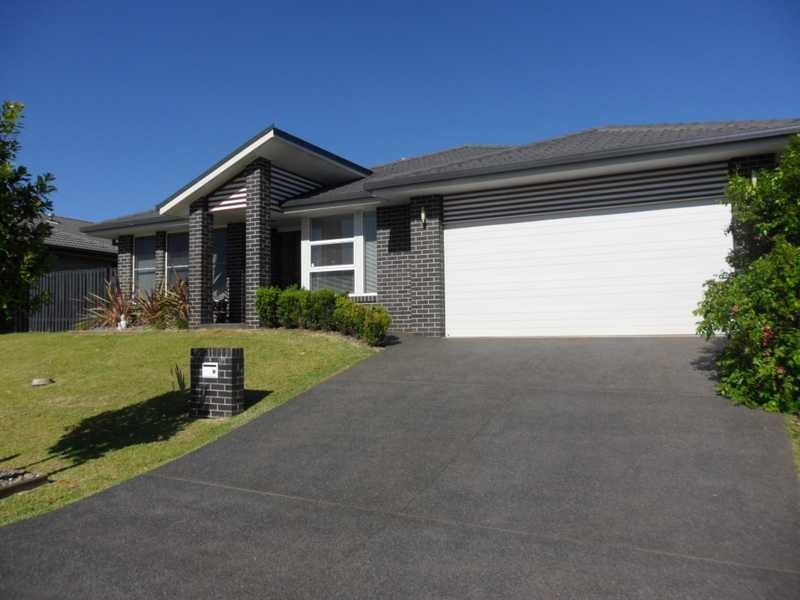 17 Maysfield Circuit, Port Macquarie NSW 2444