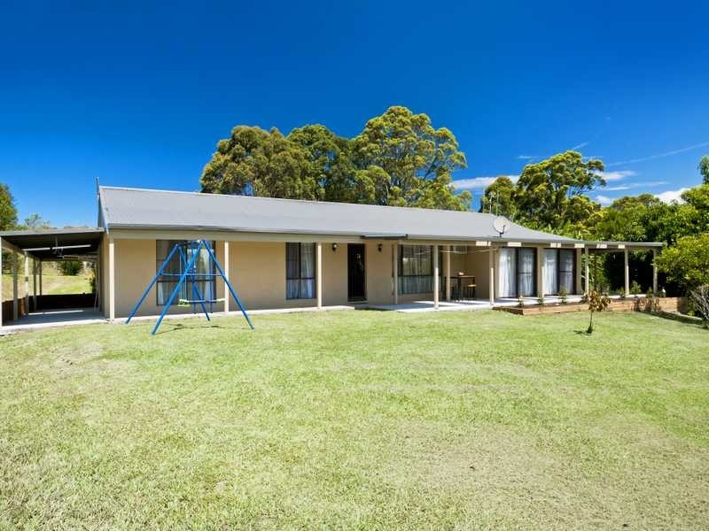 35 Allen Johnson Close, Sancrox NSW 2446