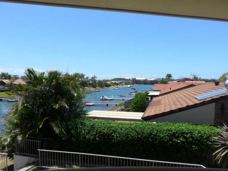 2/1 Laguna Place, Port Macquarie NSW 2444