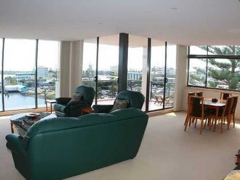 702/2 Hollingworth Street, Port Macquarie NSW 2444