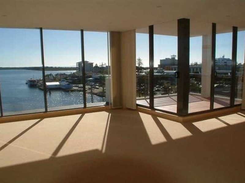 702/2 Hollingworth Street, Port Macquarie NSW 2444