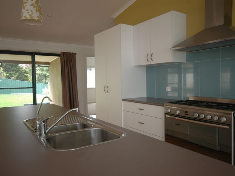 9 Lyrebird Place, Port Macquarie NSW 2444