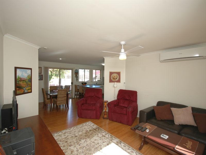 8 Locksley Place, Port Macquarie NSW 2444