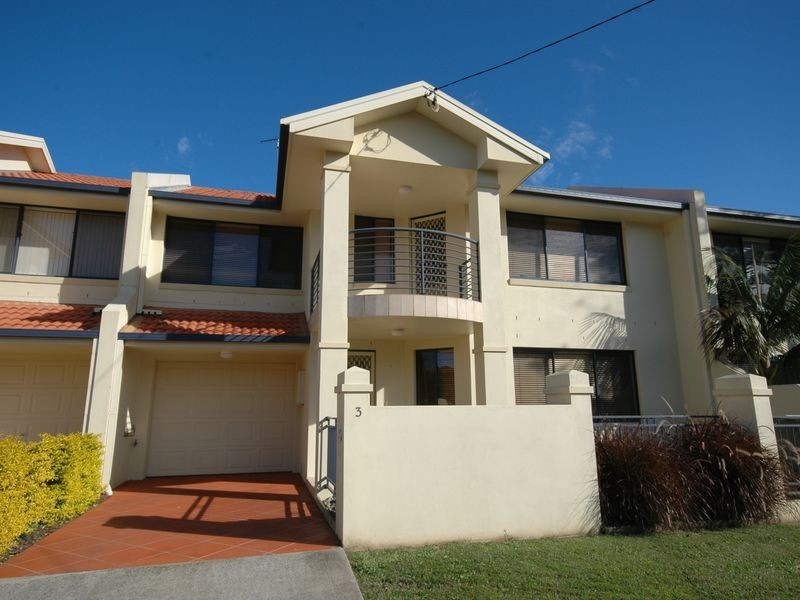 3/3 Golf Street, Port Macquarie NSW 2444