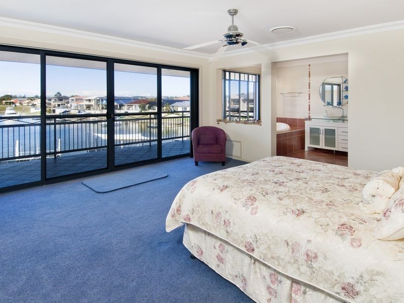 10 McInherney Close, Port Macquarie NSW 2444