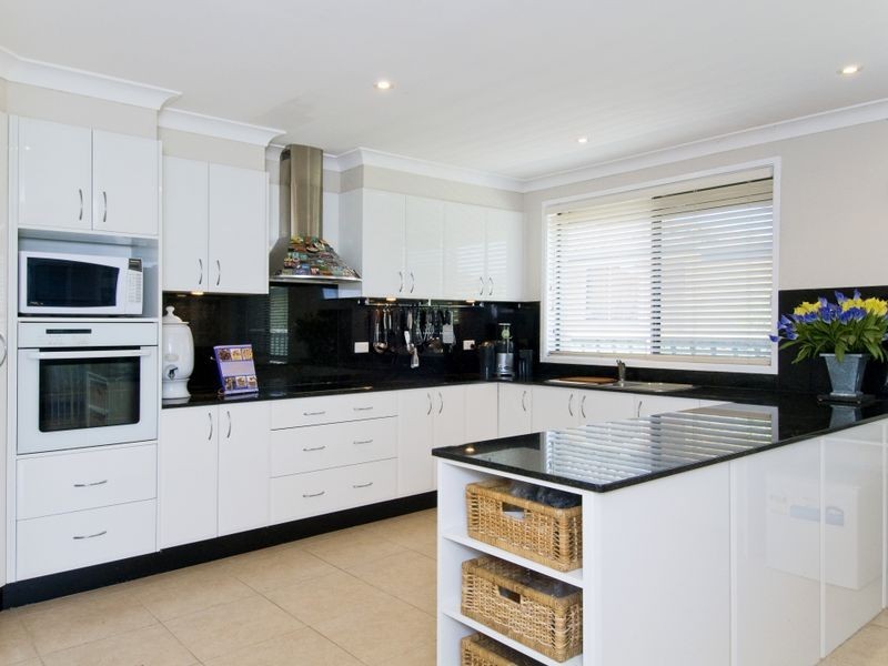 1 Melaleuca Close, Port Macquarie NSW 2444