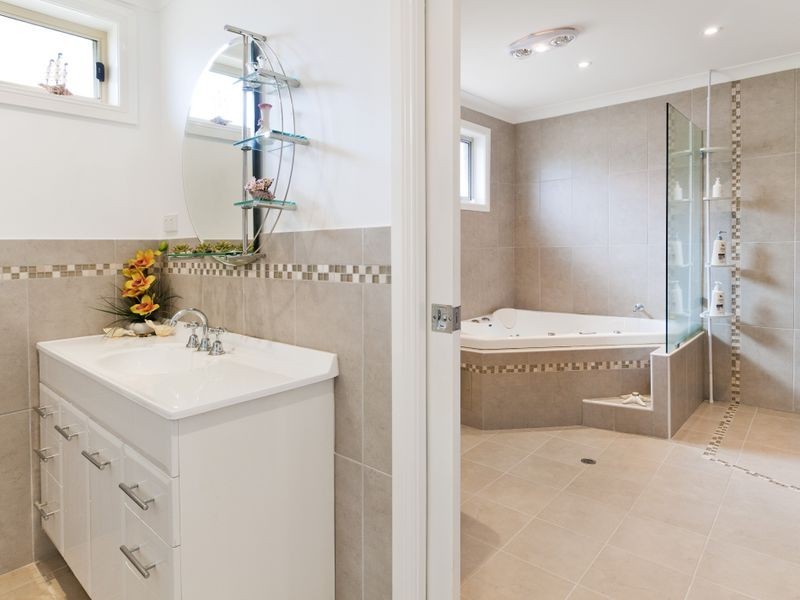 24 Mermaid Crescent, Port Macquarie NSW 2444