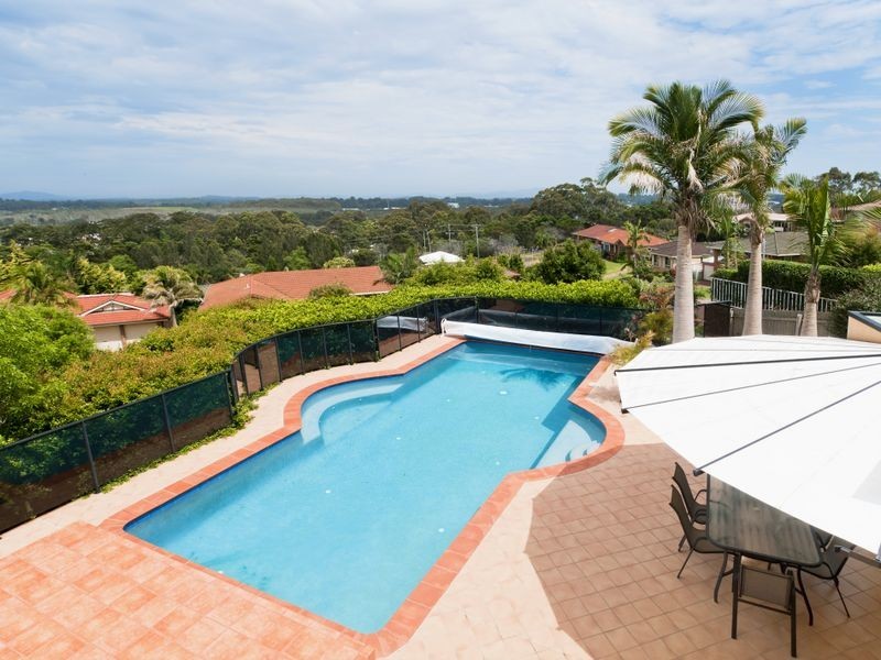 8 Clearwater Crescent, Port Macquarie NSW 2444