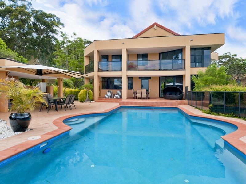 8 Clearwater Crescent, Port Macquarie NSW 2444
