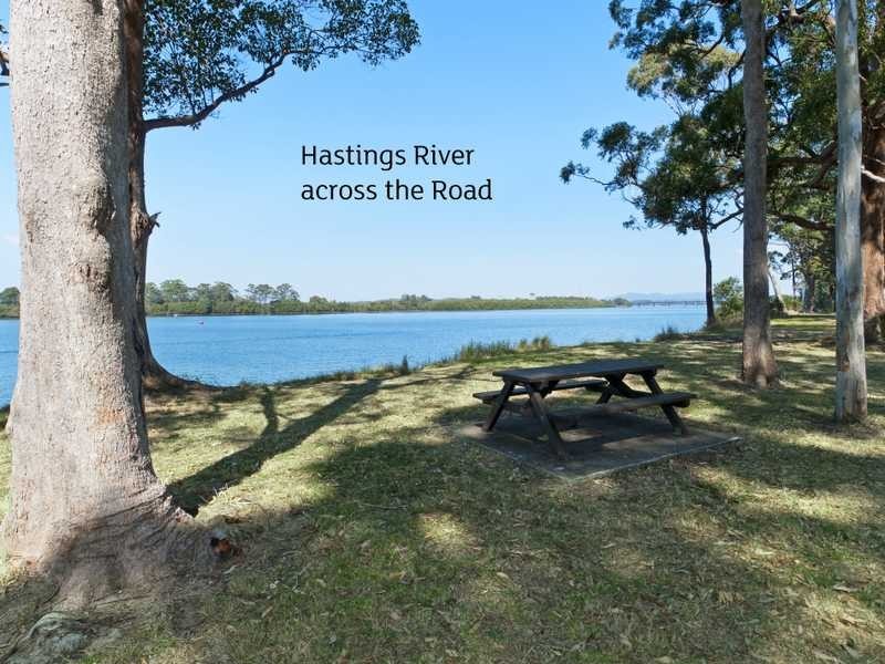 40 McMillan Drive, Blackmans Point NSW 2444