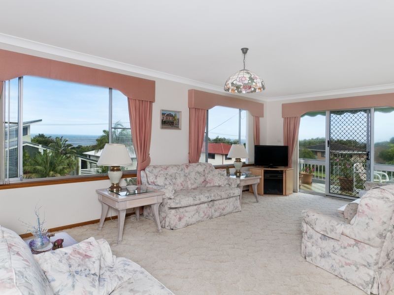 43 Vendul Crescent, Port Macquarie NSW 2444