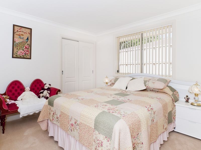 16 Lyrebird Place, Port Macquarie NSW 2444