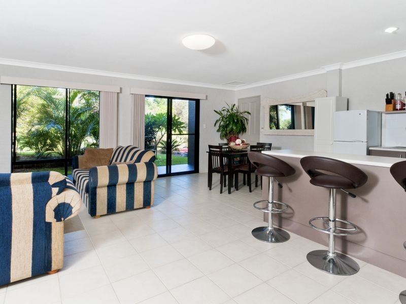 127 Matthew Flinders Drive, Port Macquarie NSW 2444