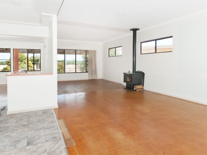 42 Seaview Avenue, Port Macquarie NSW 2444