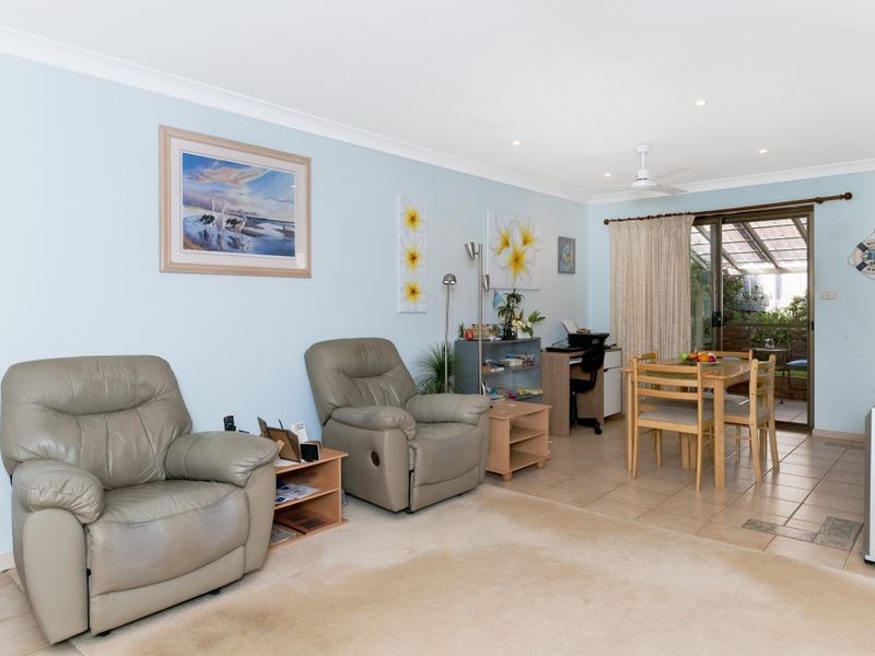 1/6 Gurra Place, Port Macquarie NSW 2444