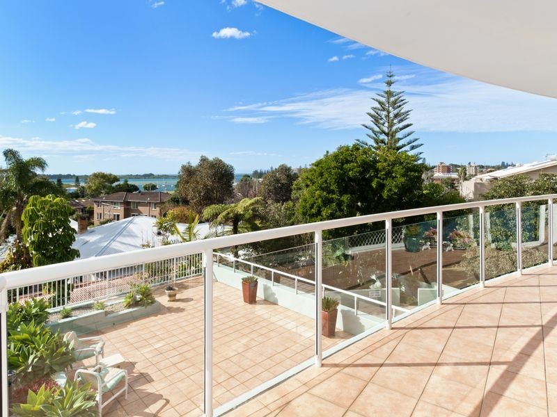 205/16-18 Hilltop Crescent, Port Macquarie NSW 2444