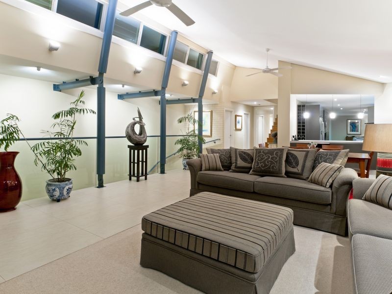 1/129 Matthew Flinders Drive, Port Macquarie NSW 2444