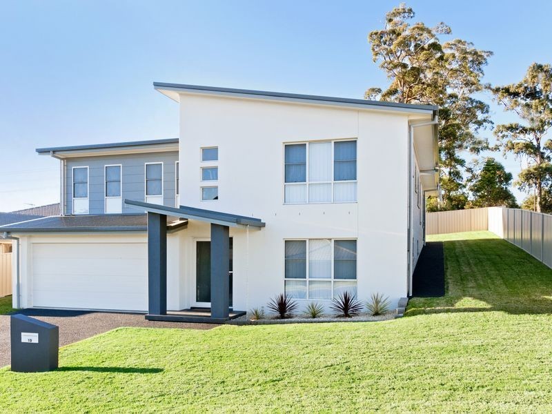 19 Kyla Crescent, Port Macquarie NSW 2444