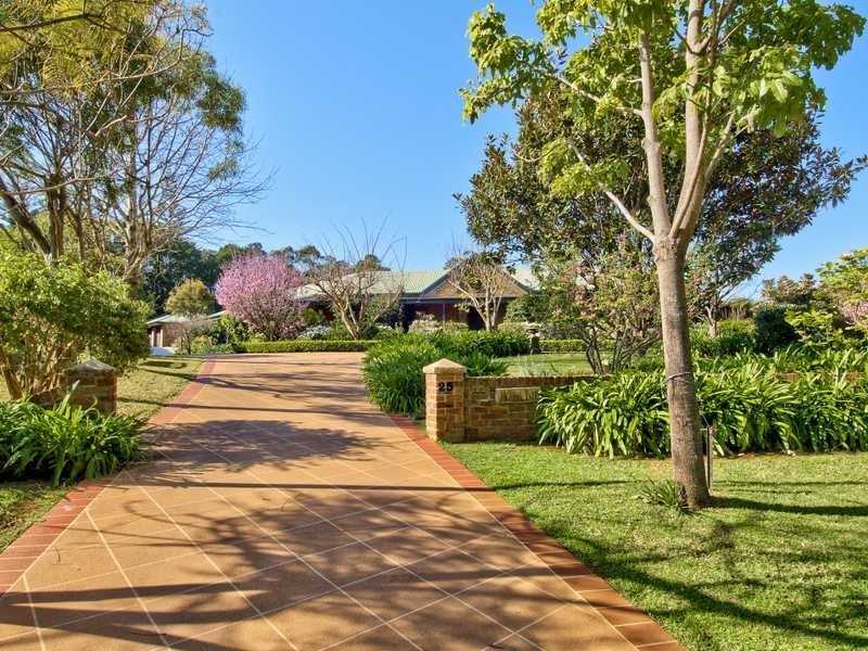 25 Links Crescent, Port Macquarie NSW 2444