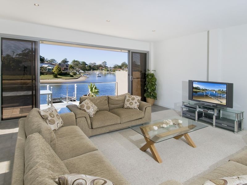 2/34 Hibbard Drive, Port Macquarie NSW 2444