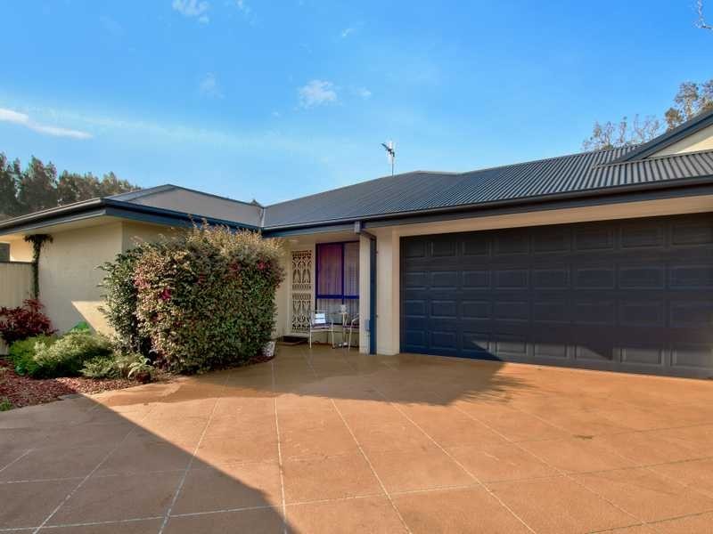 2/35 Lincoln Road, Port Macquarie NSW 2444
