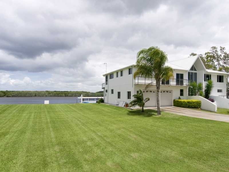 17 Riverside Drive, Port Macquarie NSW 2444