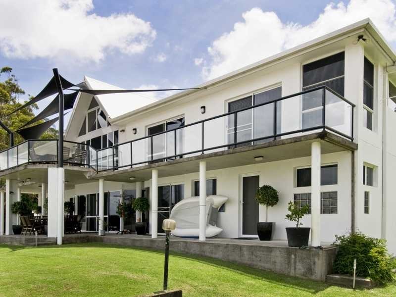 19 Riverside Drive, Port Macquarie NSW 2444