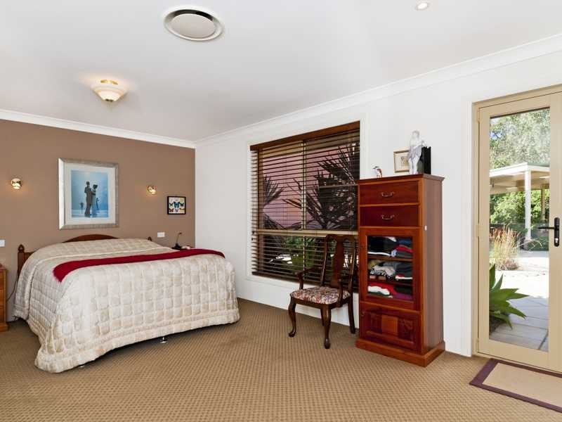 18 Links Crescent, Port Macquarie NSW 2444