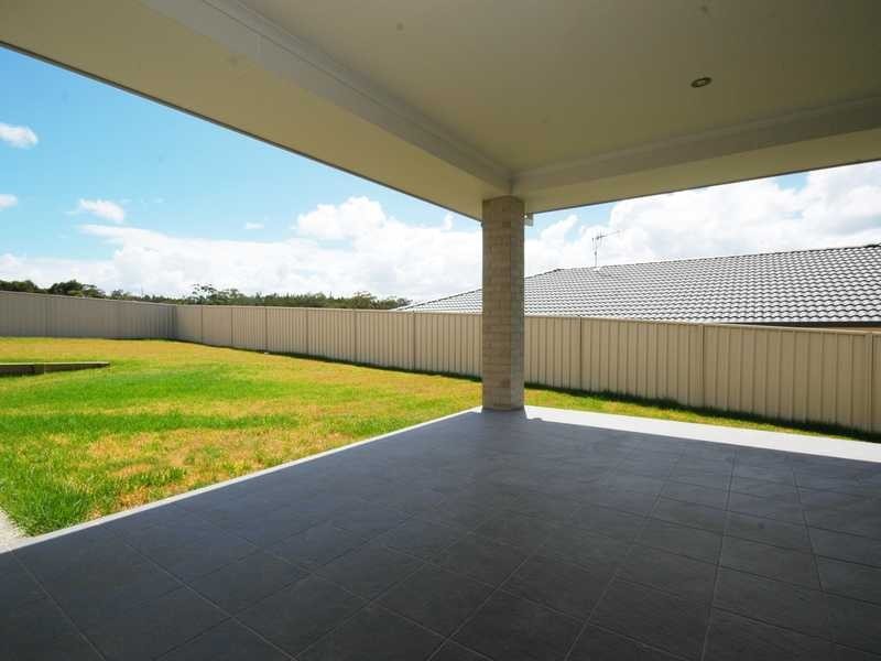 37 Kyla Crescent, Port Macquarie NSW 2444