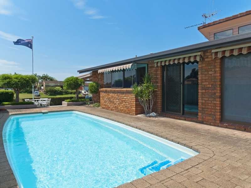 11 Laguna Place, Port Macquarie NSW 2444