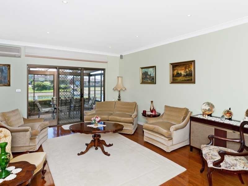 11 Laguna Place, Port Macquarie NSW 2444