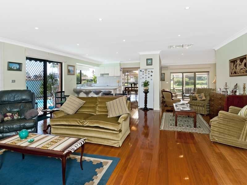 11 Laguna Place, Port Macquarie NSW 2444