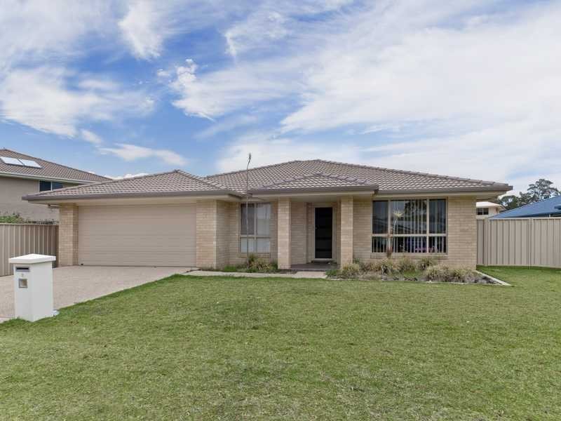 8 Kyla Crescent, Port Macquarie NSW 2444