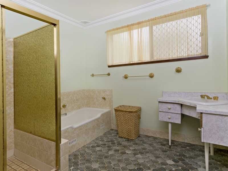 16 Grandview Parade, Port Macquarie NSW 2444