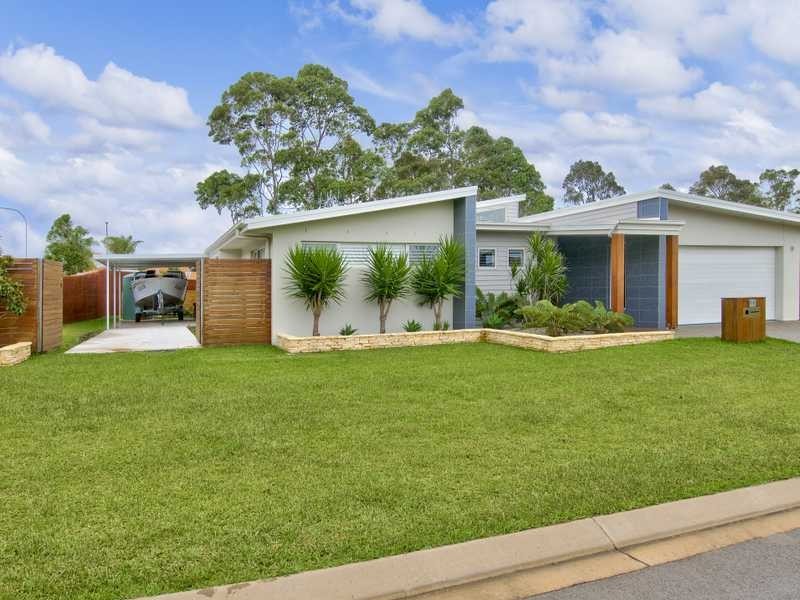 96 Currawong Drive, Port Macquarie NSW 2444