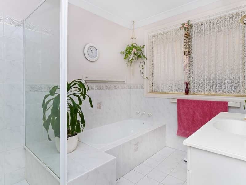 6 Topaz Place, Port Macquarie NSW 2444