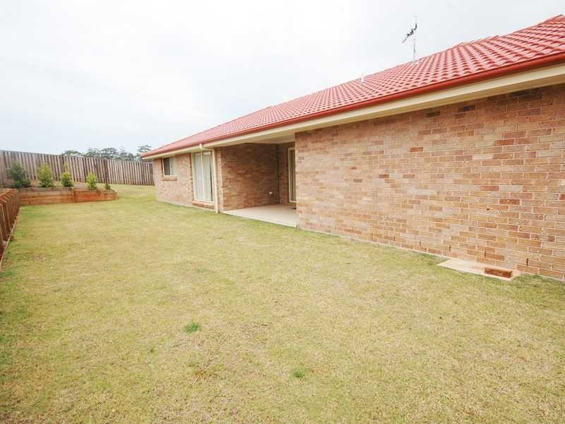 10 Round Oak Close, Port Macquarie NSW 2444