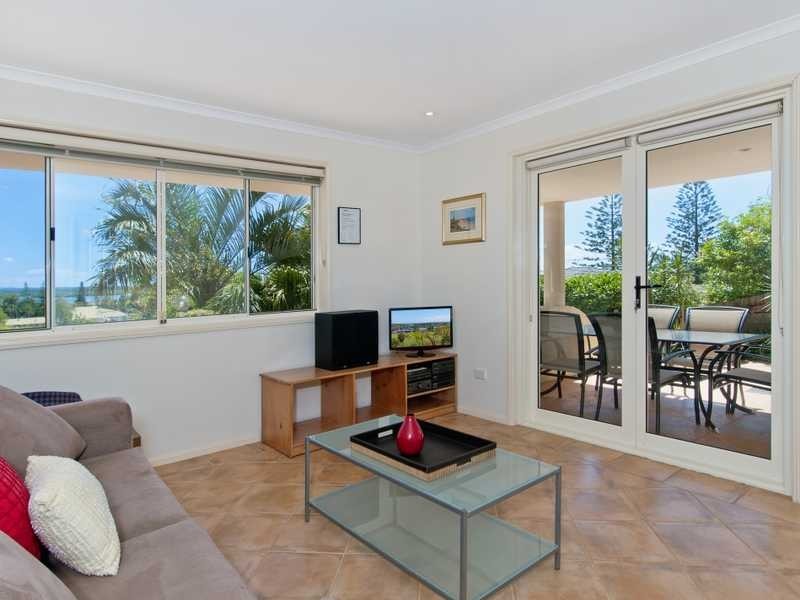 2/6 Hastings Avenue, Port Macquarie NSW 2444