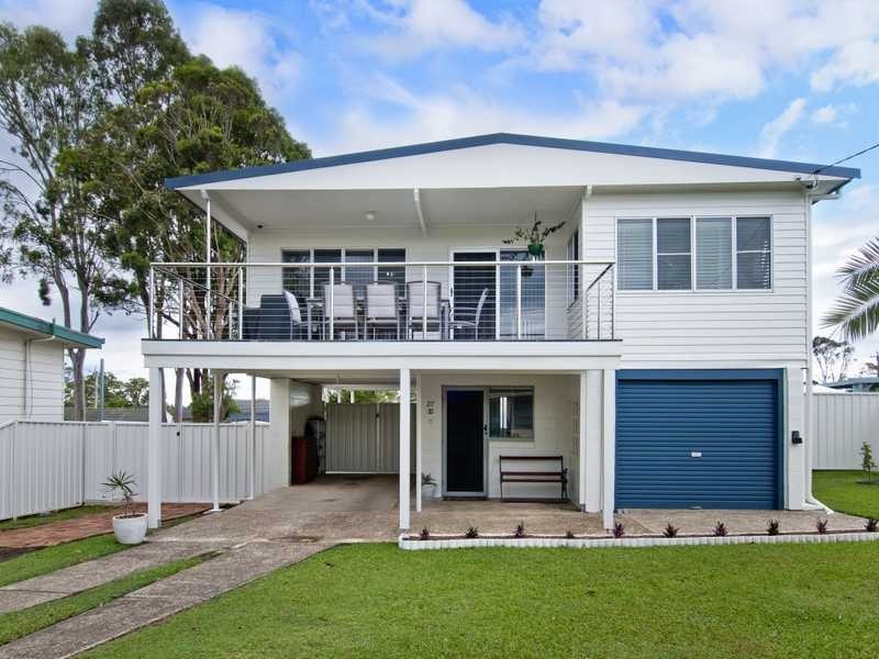 27 Mermaid Crescent, Port Macquarie NSW 2444