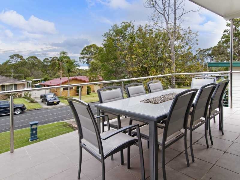27 Mermaid Crescent, Port Macquarie NSW 2444