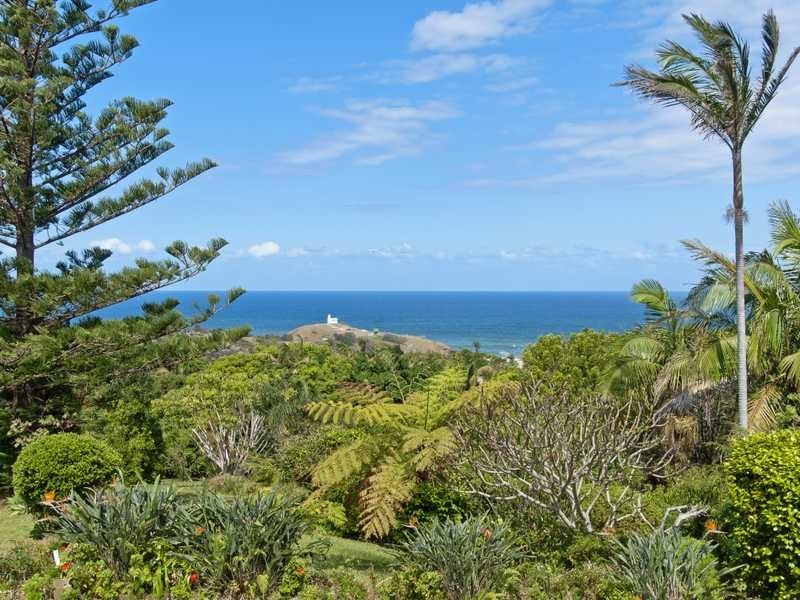 Cnr Oceanview Terrace & Phoenix Crescent, Port Macquarie NSW 2444