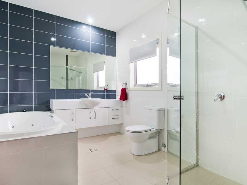 64 Amethyst Way, Port Macquarie NSW 2444