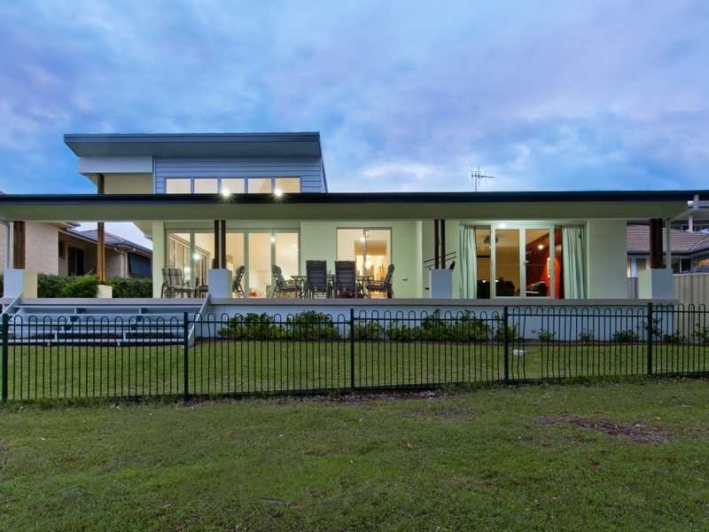 64 Amethyst Way, Port Macquarie NSW 2444