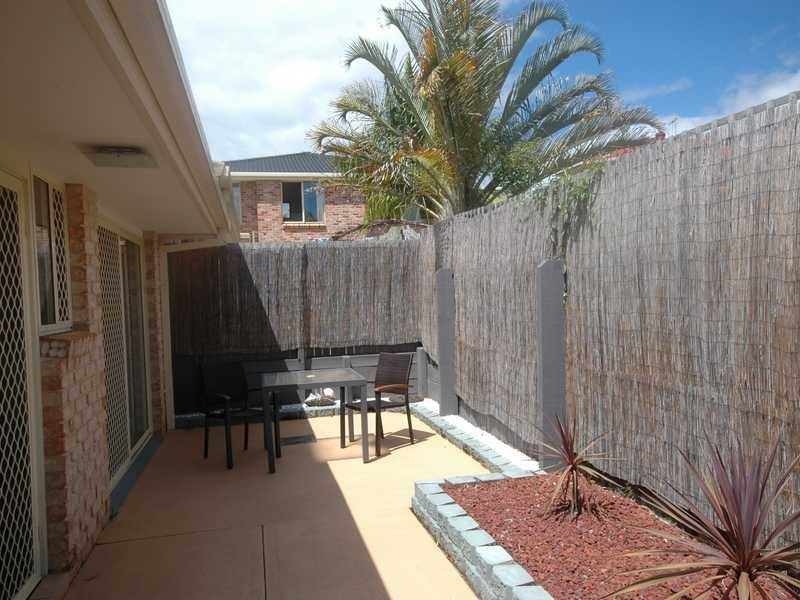 2/4 Sheriff Way, Port Macquarie NSW 2444