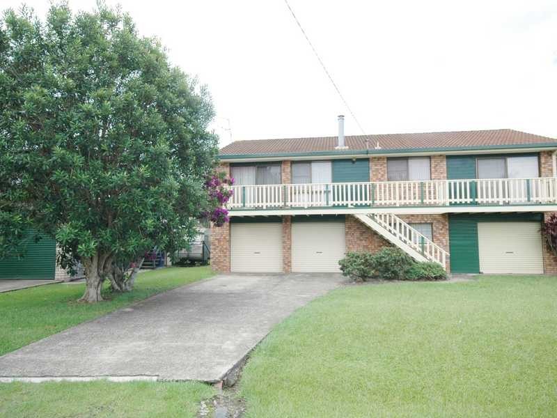 39 Shoreline Drive, Port Macquarie NSW 2444