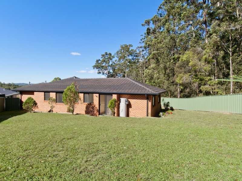 13 Yarrat Place, Wauchope NSW 2446